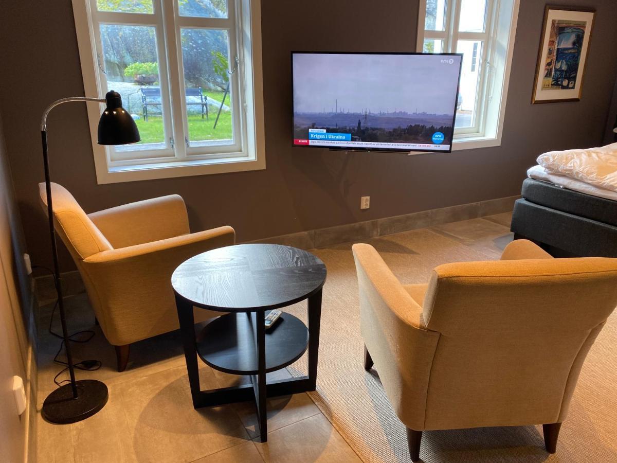 Guesthouse - Near City Center- Parking Available Sandefjord Exterior foto